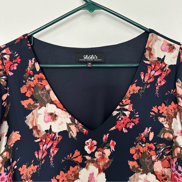 Lulu’s Shifting Dears Navy/Floral Split Sleeve Dress Size M - Picture 4 of 6